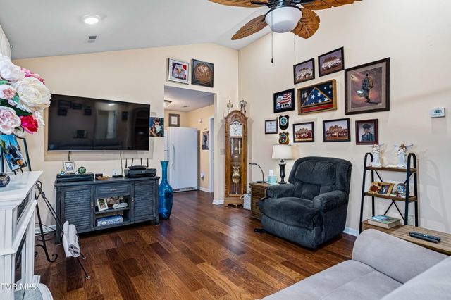 1227 Quaker Run, Telford, TN 37690