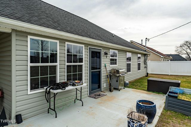 1227 Quaker Run, Telford, TN 37690