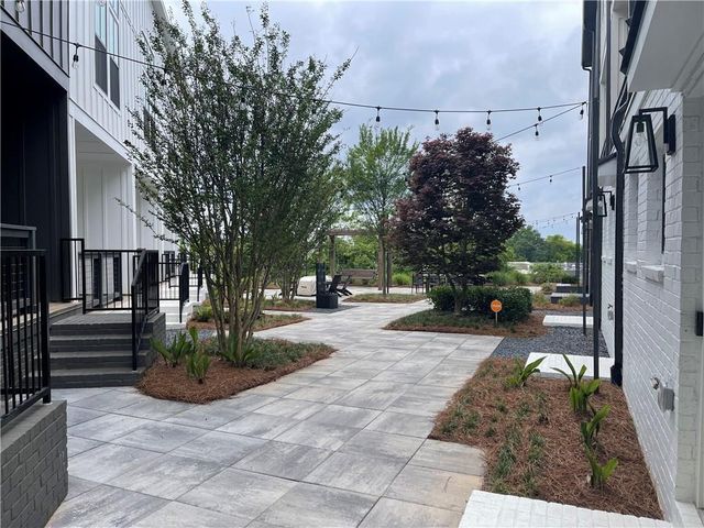 1251 Cushenberry Lane, Atlanta, GA 30318