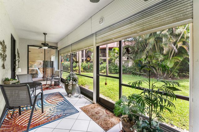 7685 Lexington Club Boulevard B, Delray Beach, FL 33446