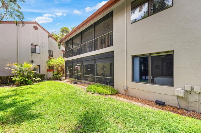 7685 Lexington Club Boulevard B, Delray Beach, FL 33446