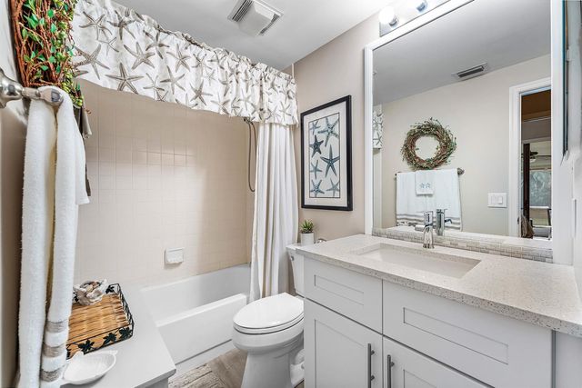 7685 Lexington Club Boulevard B, Delray Beach, FL 33446