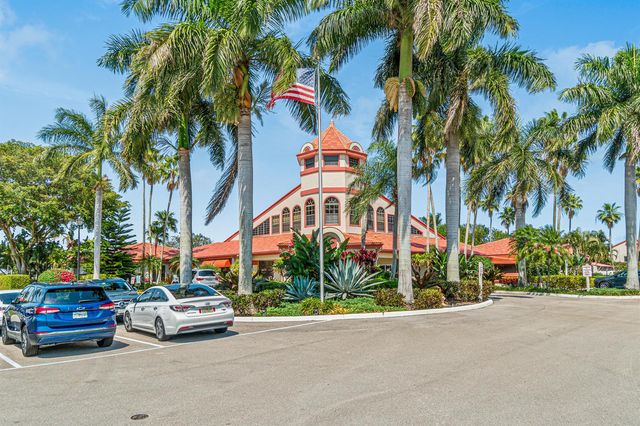 7685 Lexington Club Boulevard B, Delray Beach, FL 33446