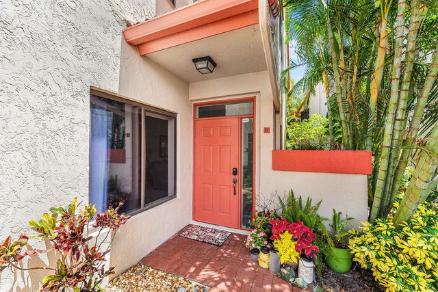 7685 Lexington Club Boulevard B, Delray Beach, FL 33446