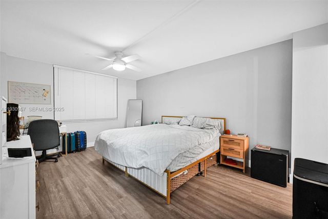 3900 N Hills Dr 303, Hollywood, FL 33021