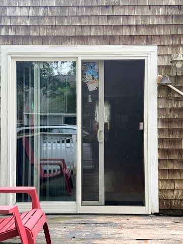 187 Ninigret Ave, Mashpee, MA 02649