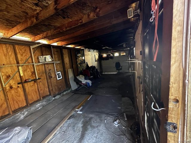 282 N 6th Avenue, Upland, CA 91786