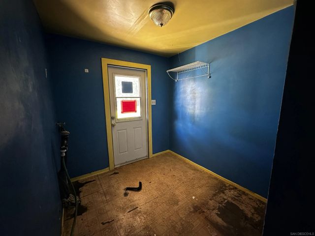 282 N 6th Avenue, Upland, CA 91786