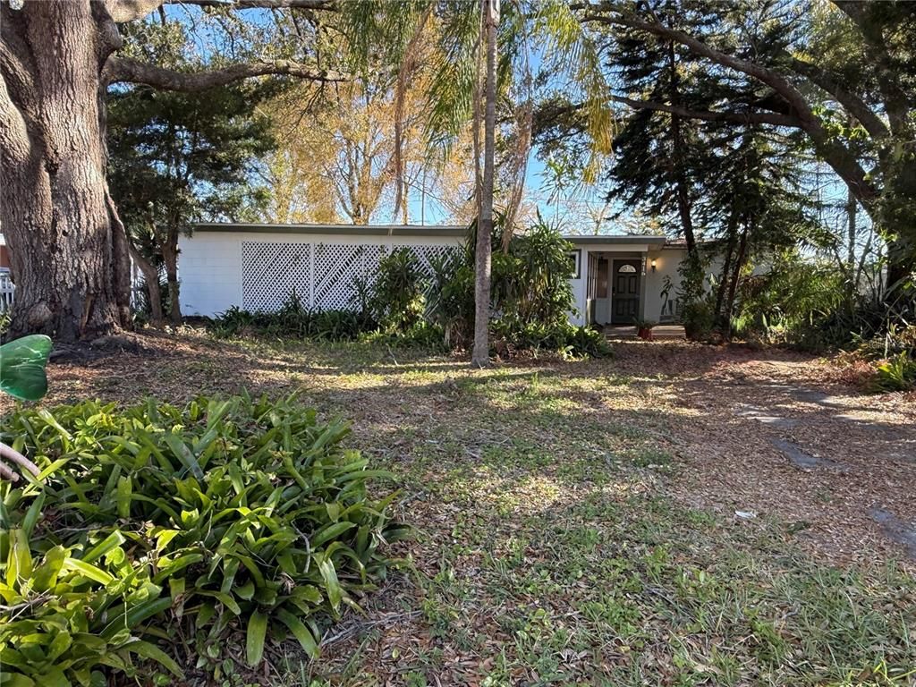 3416 W ELLICOTT STREET, Tampa, FL 33614