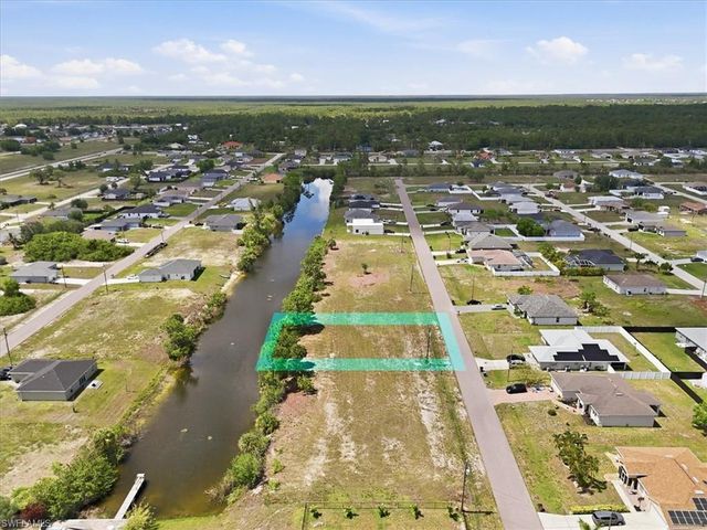 2912 NE 1st PL, Cape Coral, FL 33909