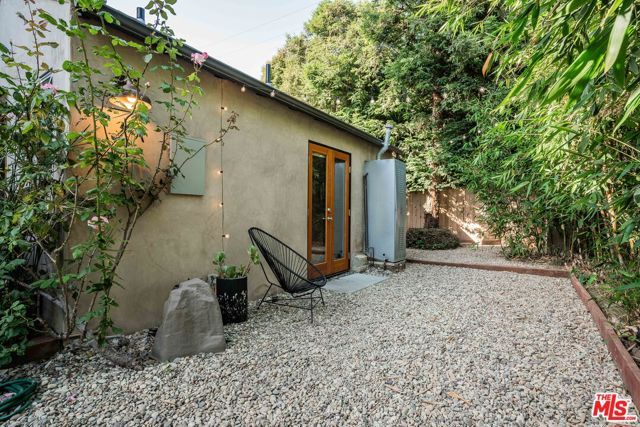 2401 32nd Street, Santa Monica, CA 90405