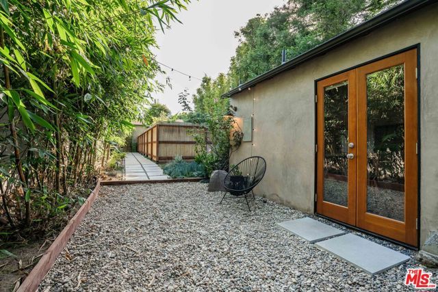 2401 32nd Street, Santa Monica, CA 90405