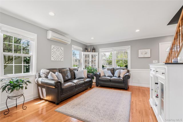 2713 Fortesque Avenue, Oceanside, NY 11572