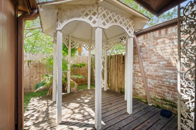 6903 Bullinger Drive, Spring, TX 77379