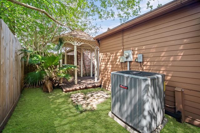 6903 Bullinger Drive, Spring, TX 77379