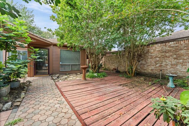6903 Bullinger Drive, Spring, TX 77379