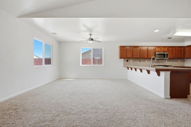 3308 Gregory Avenue, Fresno, CA 93722
