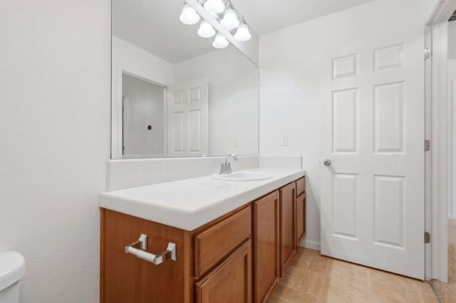 3308 Gregory Avenue, Fresno, CA 93722