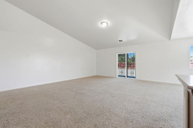 3308 Gregory Avenue, Fresno, CA 93722