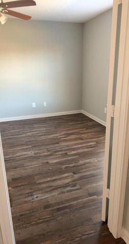 38206 S Lost Creek Boulevard, Magnolia, TX 77355