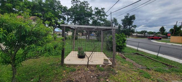 1503 PARNELL AVE, San Antonio, TX 78224