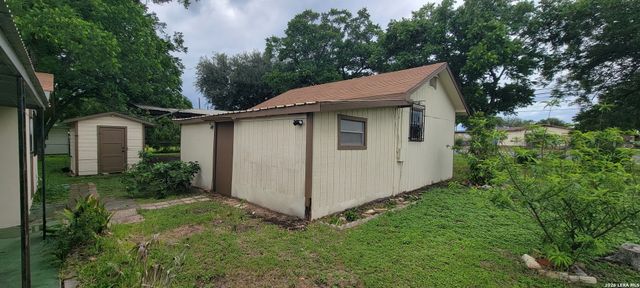 1503 PARNELL AVE, San Antonio, TX 78224