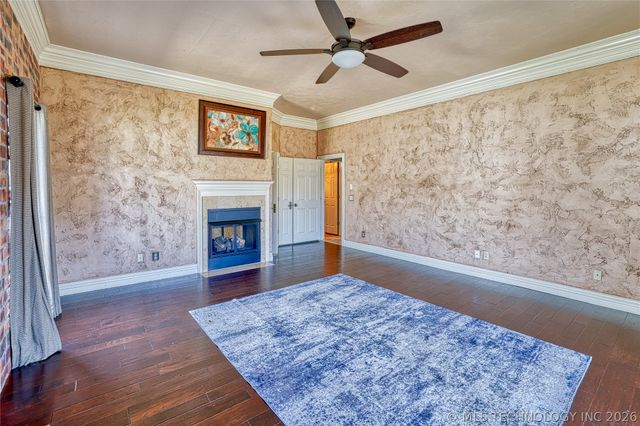 29 River Oaks Avenue, Mcalester, OK 74501