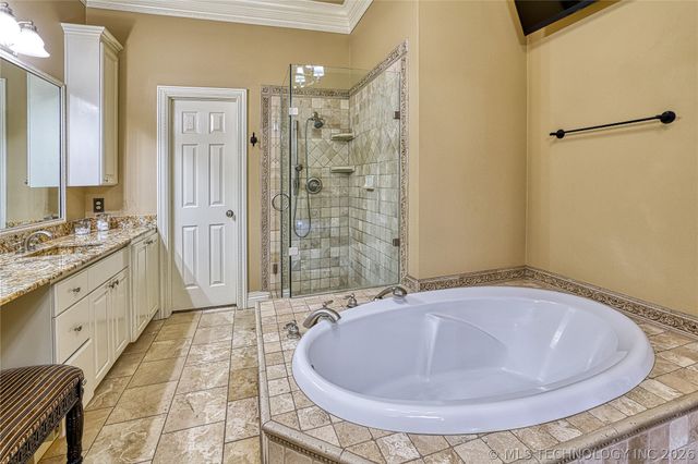 29 River Oaks Avenue, Mcalester, OK 74501