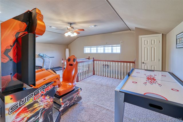 29 River Oaks Avenue, Mcalester, OK 74501