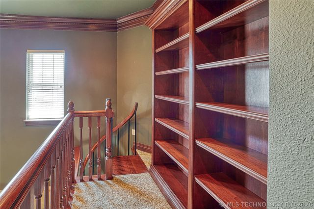 29 River Oaks Avenue, Mcalester, OK 74501