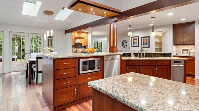 19308 224th Court NE, Woodinville, WA 98077
