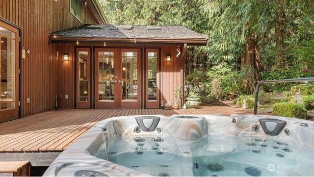 19308 224th Court NE, Woodinville, WA 98077