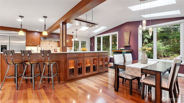 19308 224th Court NE, Woodinville, WA 98077