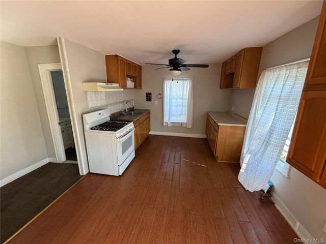 111-32 118th Street, South Ozone Park, NY 11420