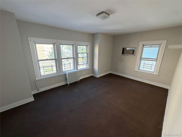 111-32 118th Street, South Ozone Park, NY 11420