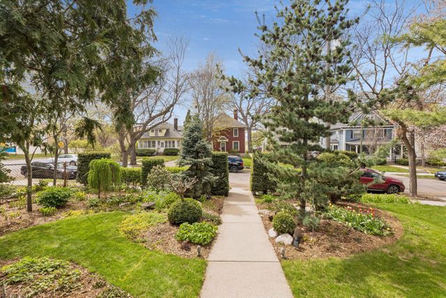 3421 Irving Avenue S, Minneapolis, MN 55408