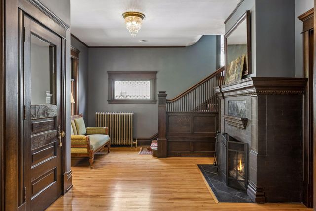 3421 Irving Avenue S, Minneapolis, MN 55408