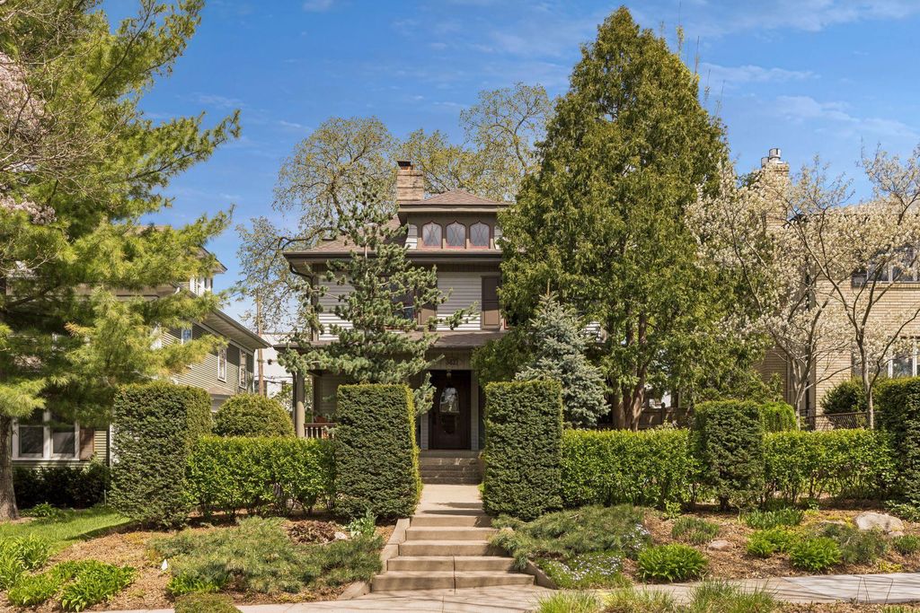 3421 Irving Avenue S, Minneapolis, MN 55408