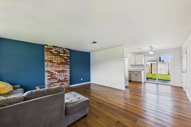 1932 Mckinleyville Avenue, Mckinleyville, CA 95519