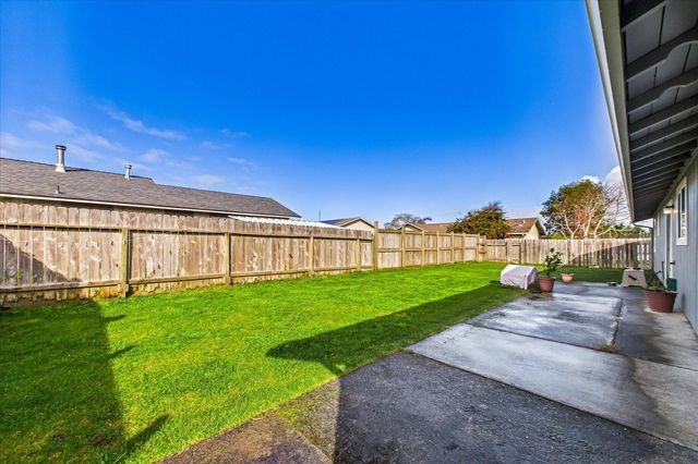 1932 Mckinleyville Avenue, Mckinleyville, CA 95519