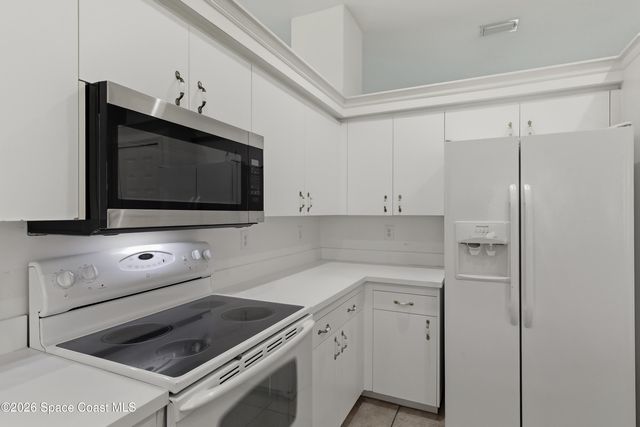 652 Sheridan Woods Drive, Melbourne, FL 32904