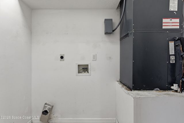 652 Sheridan Woods Drive, Melbourne, FL 32904