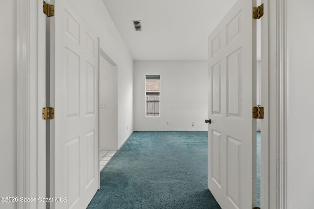 652 Sheridan Woods Drive, Melbourne, FL 32904