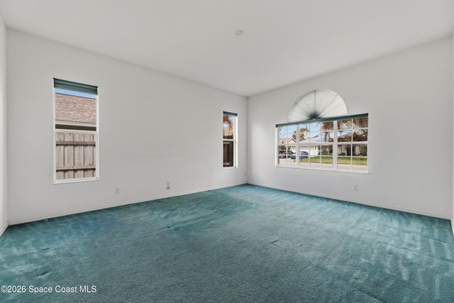 652 Sheridan Woods Drive, Melbourne, FL 32904