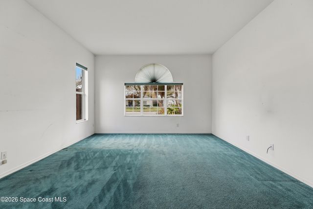 652 Sheridan Woods Drive, Melbourne, FL 32904