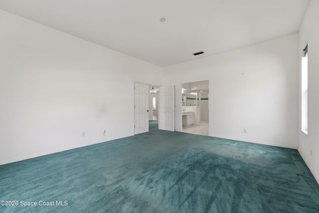 652 Sheridan Woods Drive, Melbourne, FL 32904