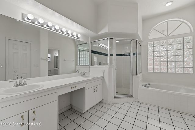 652 Sheridan Woods Drive, Melbourne, FL 32904