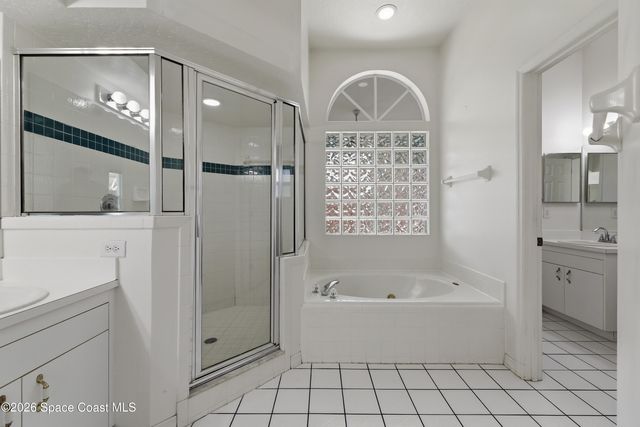 652 Sheridan Woods Drive, Melbourne, FL 32904