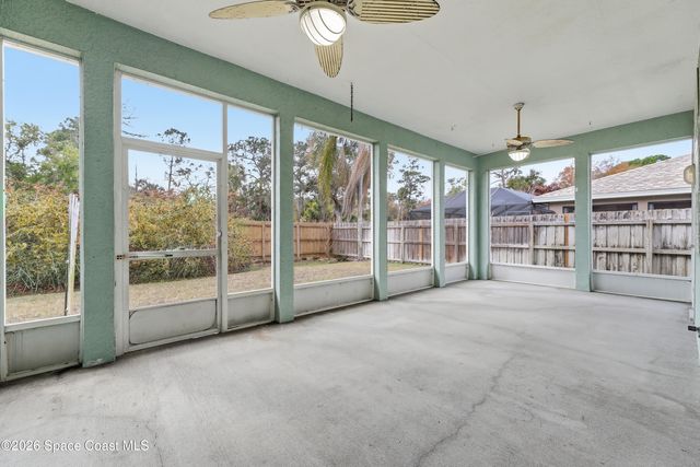 652 Sheridan Woods Drive, Melbourne, FL 32904