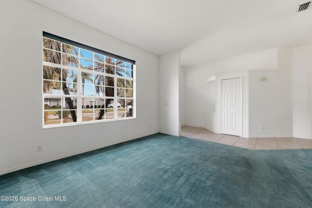 652 Sheridan Woods Drive, Melbourne, FL 32904